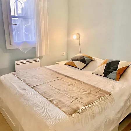 Apartament Ground Floor With Garden