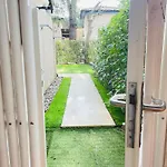 Appartement Ground Floor With Garden Le Lavandou