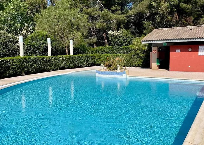 Ground Floor With Garden *