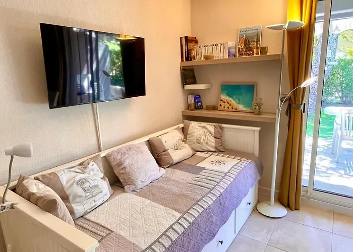 Daire Ground Floor With Garden